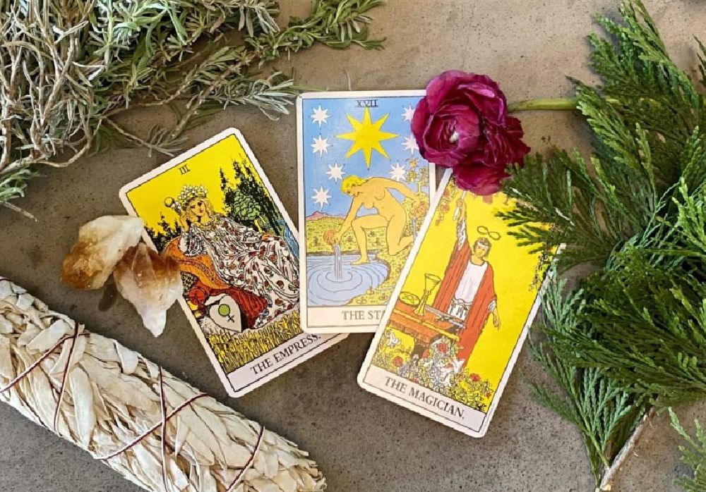 tarot1000x698